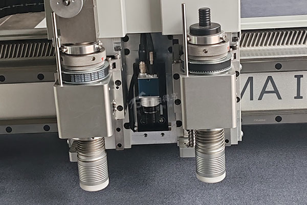 得馬高速裁切機